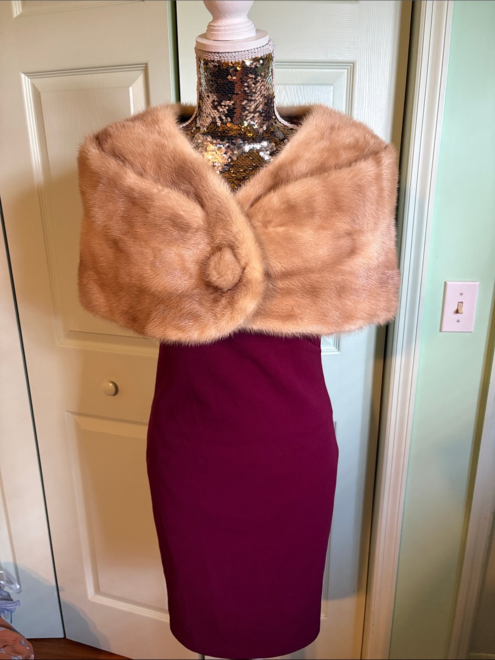 Vintage 1930’s Brown Mink  Stole Wrap lovingly cared for- kept in cold storage.